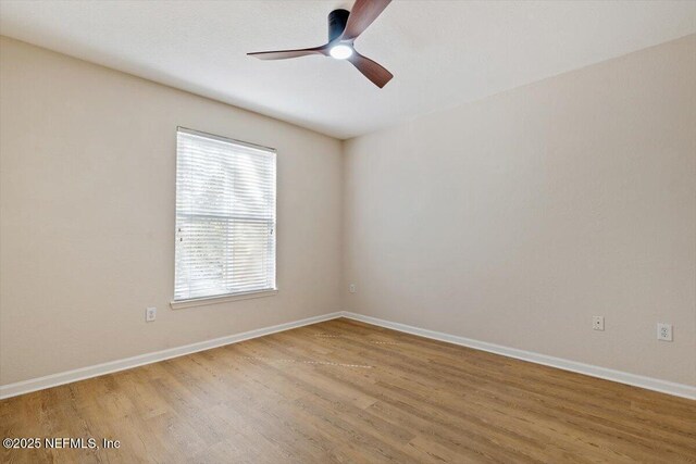 8539 Gate Pkwy W Unit 1723, Jacksonville, FL 32216 - spare room with light wood-type flooring, baseboards, and a ceiling fan