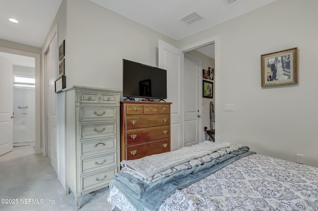 11334 Newtonian Blvd, Jacksonville, FL 32256 - bedroom featuring light carpet and visible vents