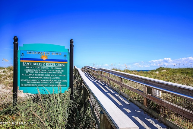 1306 1st St S, Jacksonville Beach, FL 32250 - view of property's community