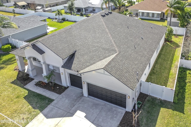 bird's eye view with a residential view