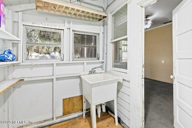 sunroom with visible vents