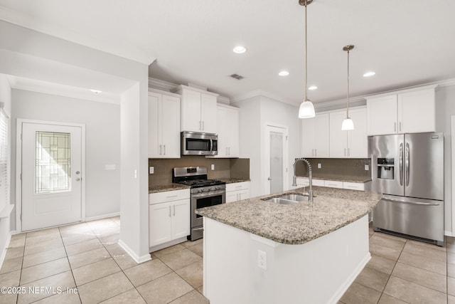 kitchen featuring stainless steel appliances, light tile patterned flooring, a sink, and visible vents