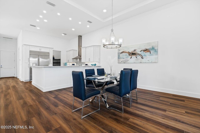 dining area featuring recessed lighting, visible vents, baseboards, and dark wood-style flooring