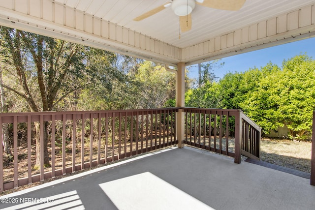 view of patio featuring a ceiling fan