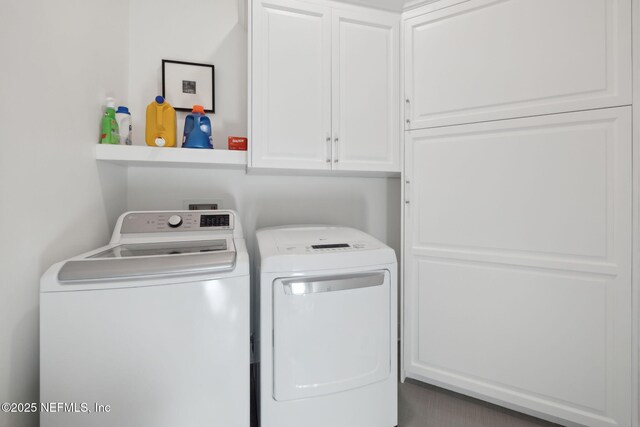 22 Walkers Ridge Dr, Ponte Vedra Beach, FL 32082 - washroom with separate washer and dryer and cabinet space