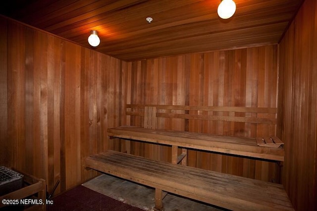 view of sauna / steam room