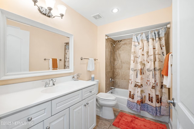 525 3rd St N Unit 303, Jacksonville Beach, FL 32250 - full bath featuring visible vents, toilet, tile patterned floors, shower / bath combination with curtain, and vanity