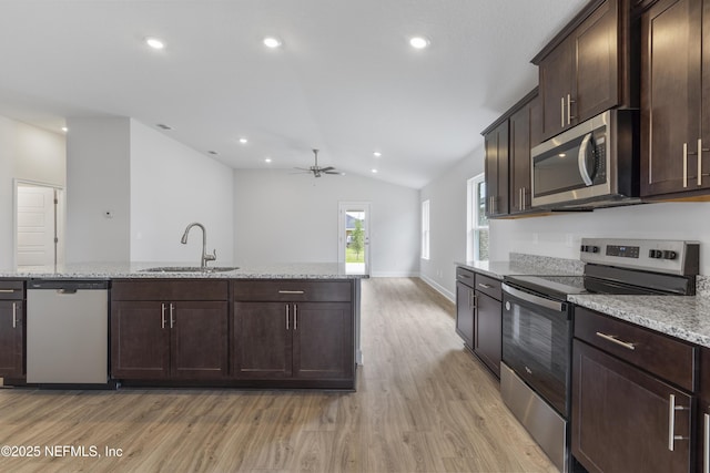 3373 Meadow Ridge Pl, Green Cove Springs, FL 32043 - photo 7