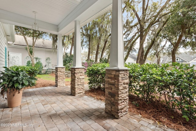 view of patio / terrace with covered porch