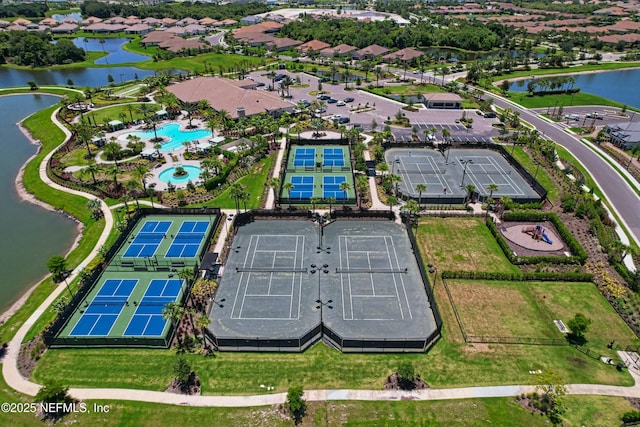 bird's eye view with a water view