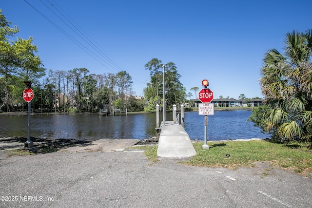 4645 Tara Woods Dr E, Jacksonville, FL 32210 - photo 31