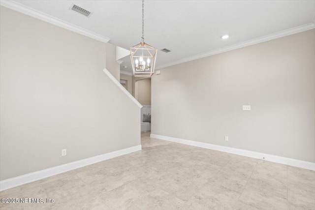 unfurnished room featuring a chandelier, visible vents, baseboards, and ornamental molding