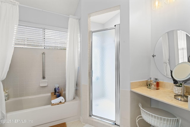 bathroom with shower / bath combination with curtain