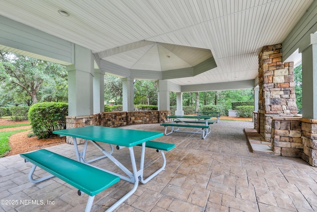 1601 Majestic View Ln, Fleming Island, FL 32003 - view of patio with outdoor dining area