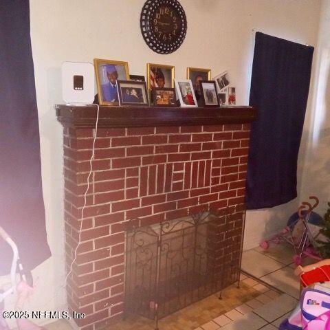 room details featuring a fireplace