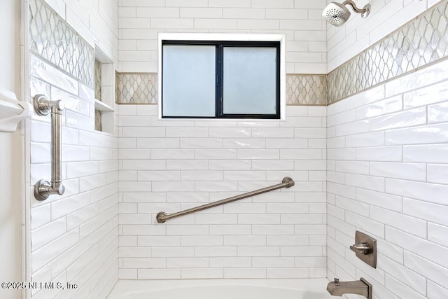 bathroom featuring shower / washtub combination