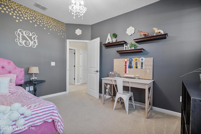 carpeted bedroom featuring a chandelier, visible vents, a textured ceiling, and baseboards