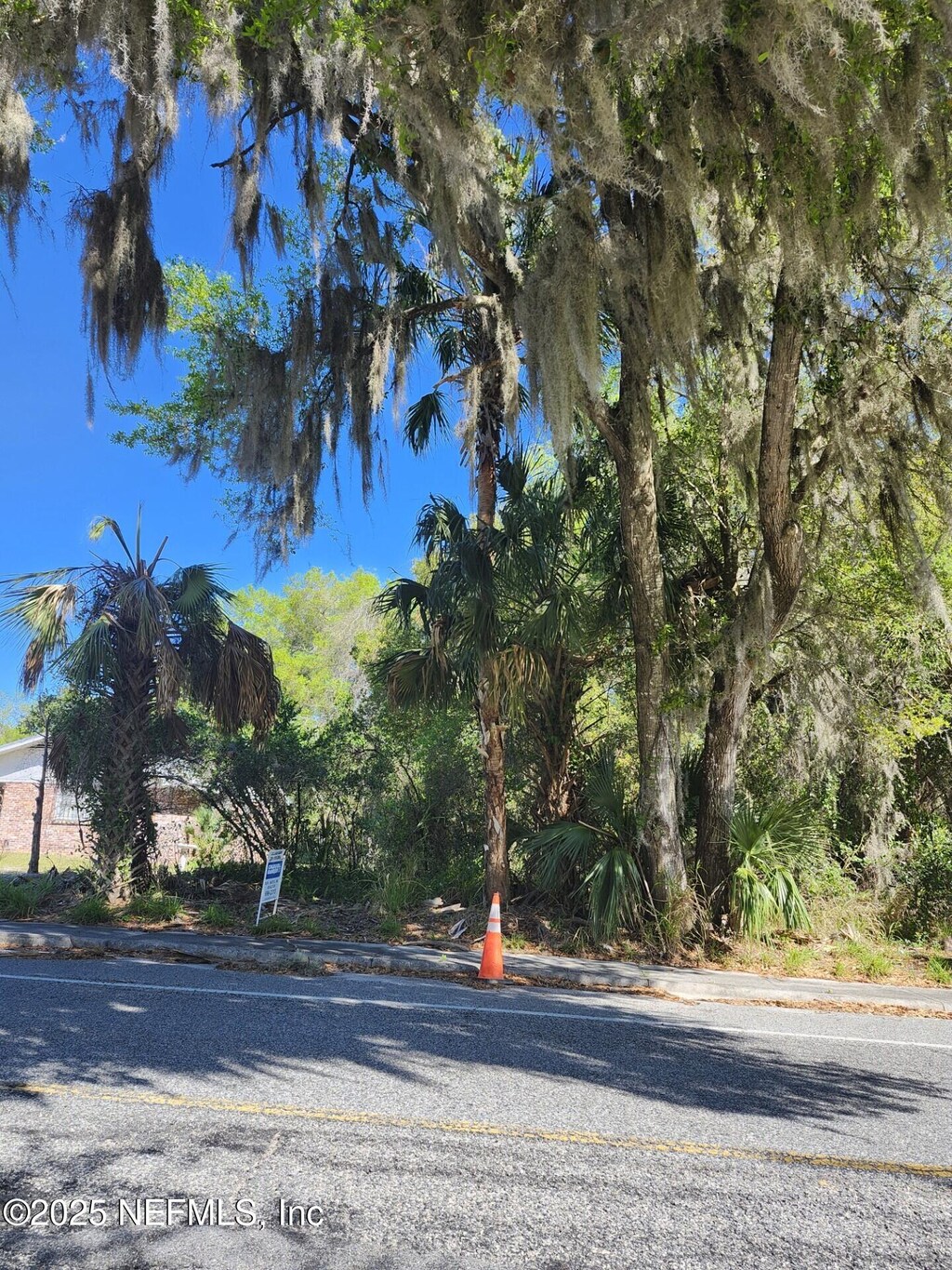 706 Lime St, Crescent City, FL 32112