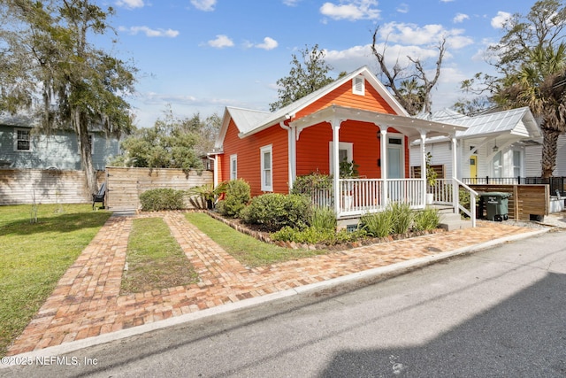 92 De Haven St, Saint Augustine, FL 32084 - photo 2