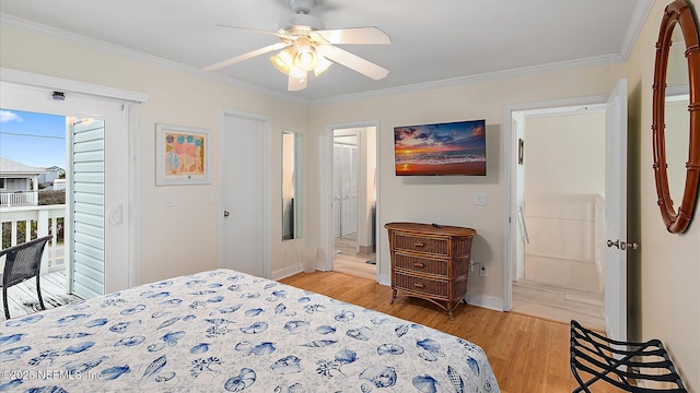 bedroom featuring crown molding, light wood-style floors, baseboards, and ceiling fan