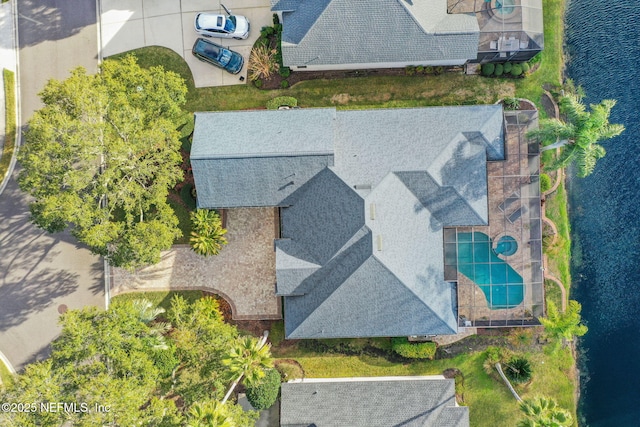 bird's eye view featuring a water view