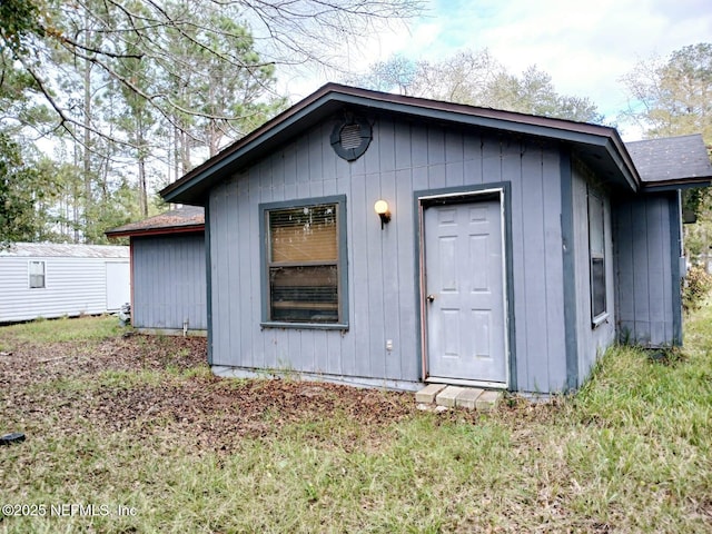 view of outdoor structure