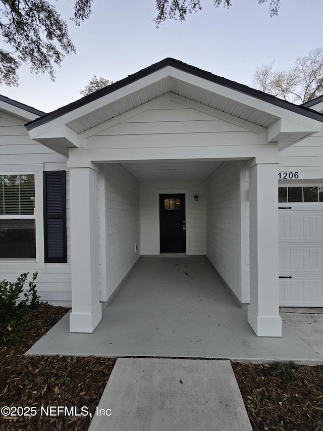 view of property entrance