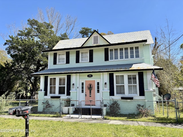 346 N Cherry St, Starke, FL 32091 - view of front facade featuring a fenced front yard and a gate