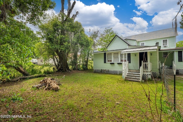 346 N Cherry St, Starke, FL 32091 - exterior space with fence