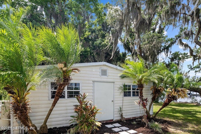 view of outbuilding featuring an outdoor structure