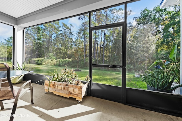 view of unfurnished sunroom