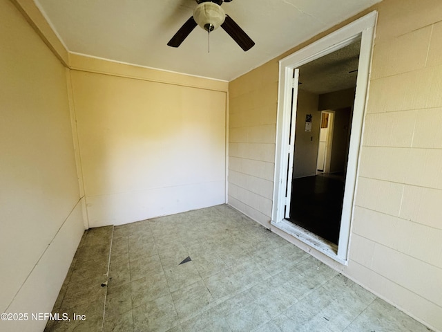 view of patio with ceiling fan