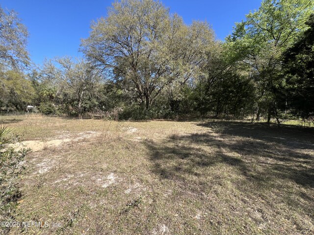107 Dixie St, Hawthorne, FL 32640