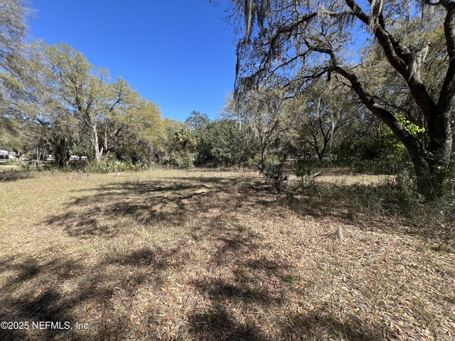 107 Dixie St, Hawthorne, FL 32640