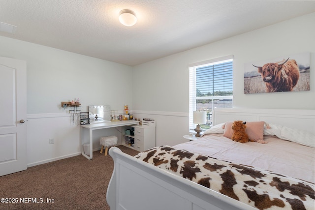 3214 Little Fawn Ln, Green Cove Springs, FL 32043 - carpeted bedroom featuring baseboards and a textured ceiling