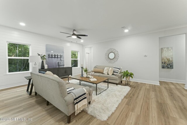 85172 Southern Creek Blvd, Fernandina Beach, FL 32034 - living room with recessed lighting, a ceiling fan, light wood finished floors, and a wealth of natural light