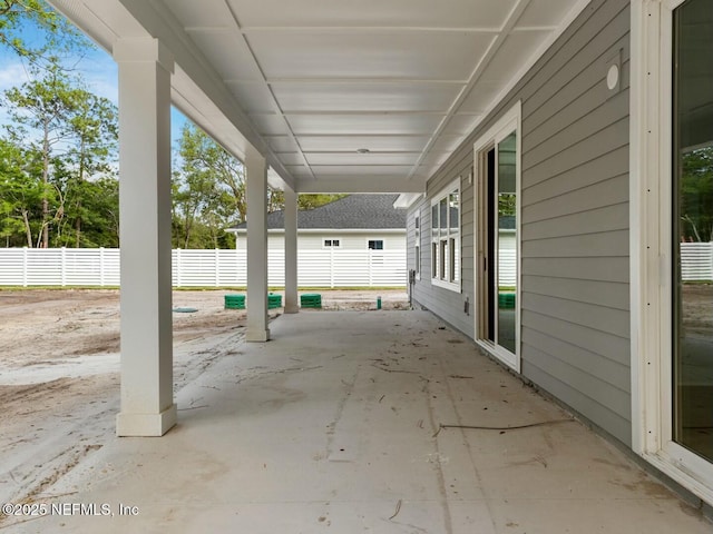 85084 Southern Creek Blvd, Fernandina Beach, FL 32034 - view of patio featuring fence