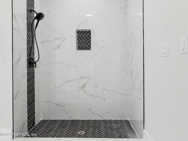 85118 Southern Creek Blvd, Fernandina Beach, FL 32034 - full bath featuring visible vents and a shower stall