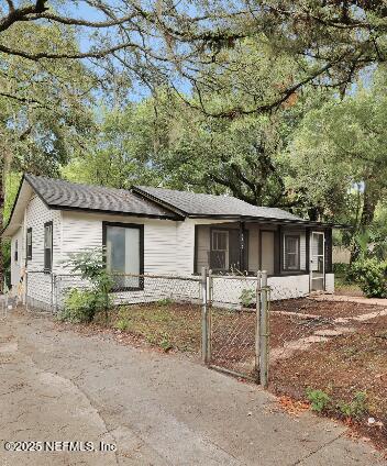 6835 Vermillion St, Jacksonville, FL 32208 - photo 30