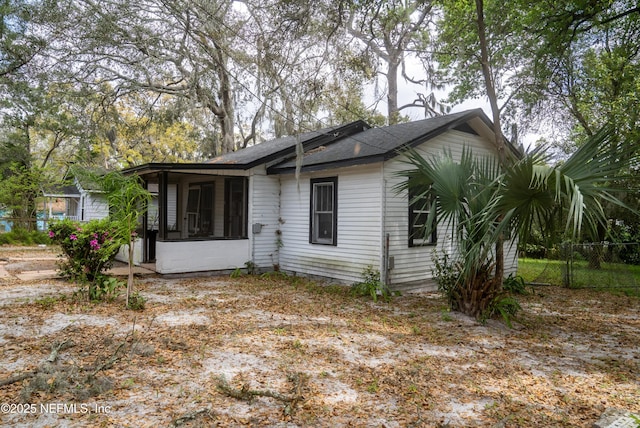 6835 Vermillion St, Jacksonville, FL 32208 - photo 3