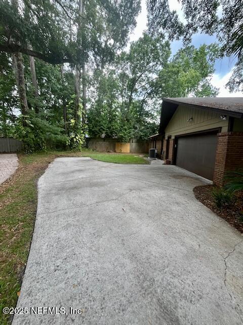 11439 Saxon Ct, Jacksonville, FL 32223 - photo 36