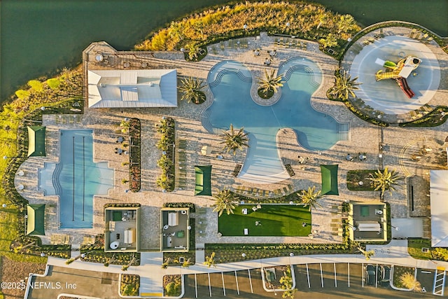birds eye view of property