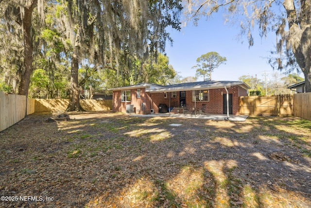 1007 Brierfield Dr, Jacksonville, FL 32205 - photo 5