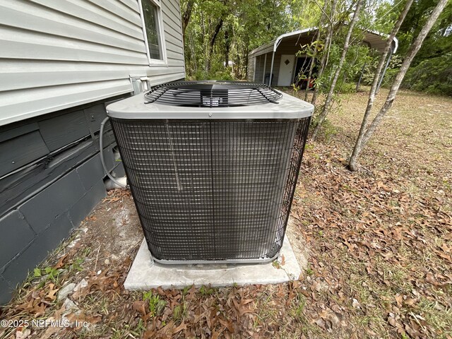 5398 Laurie Ln, Middleburg, FL 32068 - exterior view of central air condition unit
