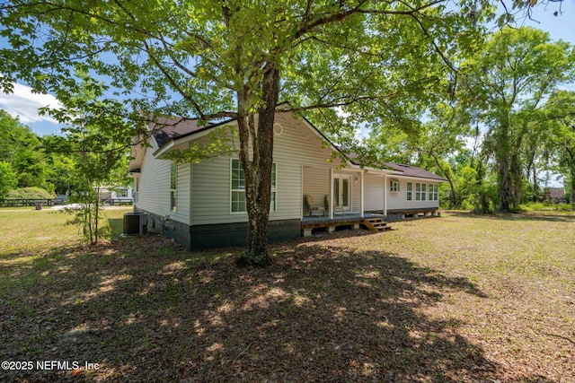 5398 Laurie Ln, Middleburg, FL 32068 - view of side of property with a lawn