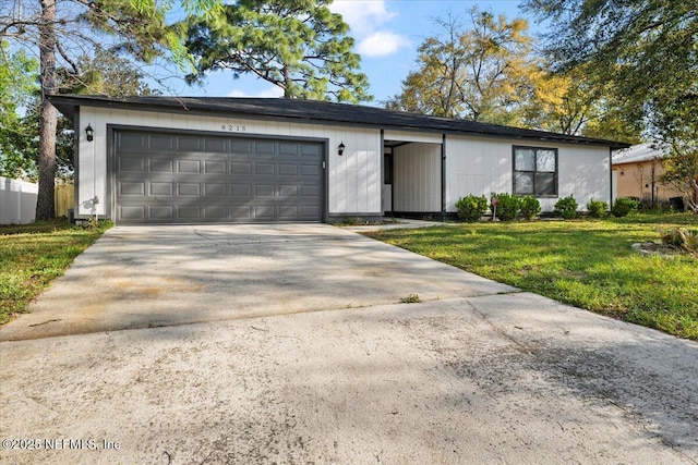 8215 Sailmaker Ln, Jacksonville, FL 32210 - photo 2