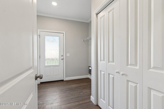 2939 Fitzgerald St, Jacksonville, FL 32254 - clothes washing area with baseboards, recessed lighting, ornamental molding, and dark wood-style flooring