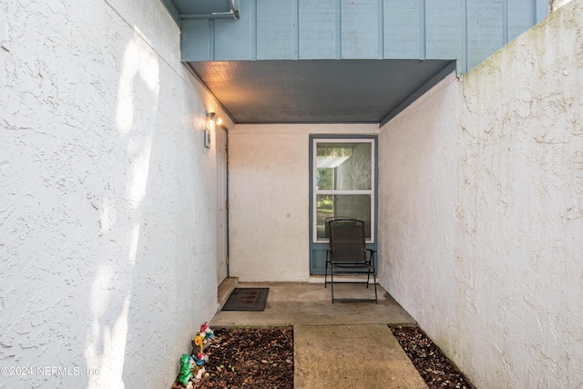 1201 Mayport Landing Cir, Jacksonville, FL 32233 - property entrance with stucco siding