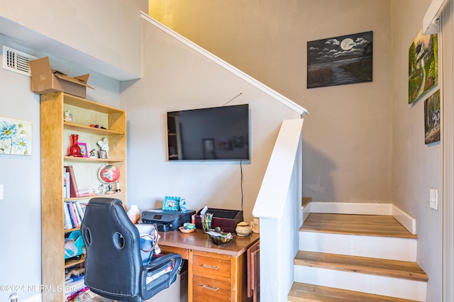 1201 Mayport Landing Cir, Jacksonville, FL 32233 - office space featuring visible vents, baseboards, and wood finished floors