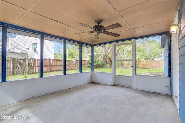 4245 New Hampshire Rd, Elkton, FL 32033 - unfurnished sunroom featuring a ceiling fan